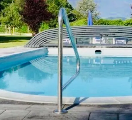 Familiensuite Mit Garten Und Poolnutzung * Übersee
